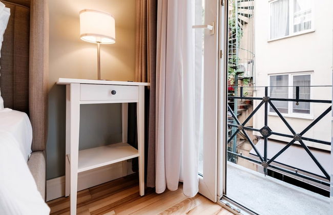 Stylish Flat w Balcony 8 min to Istiklal Ave - Foto 6