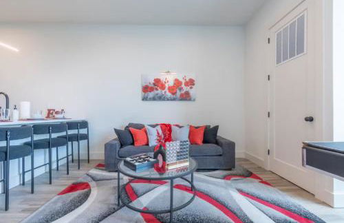 Stylish Apt FREE Parking Near NYC & Airport - Foto 28