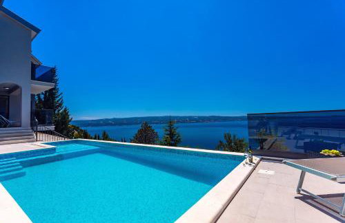 Villa Belvedere with heated pool, billiards, Media room, sea views,10 pax - Foto 6