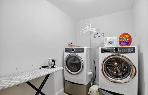 Gray Woodland Escape Golf, Pool & Cinema home - Foto 35