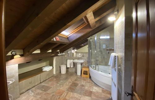 La Hoja de Roble - Photo 6