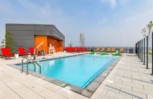 Penthouse Retreat with Rooftop Pool Explore Silver Spring & Washington DC - Foto 2