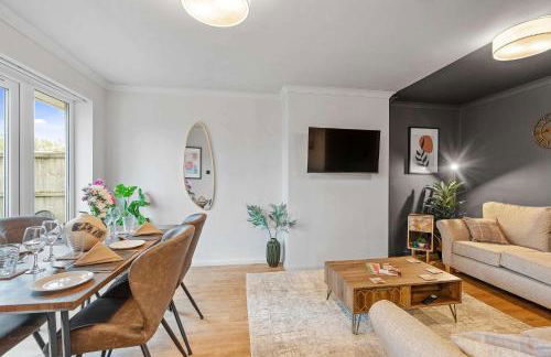 Cosy 3 Bed with Parking - Foto 28