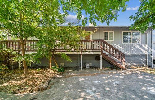 Lakeside Retreat with Private Boat Ramp home - Foto 27