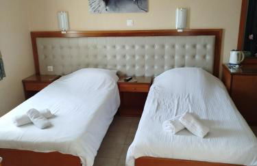 Studios Cosmopolitan - Photo 1