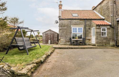 Hawthorn Dale Cottage - Photo 2