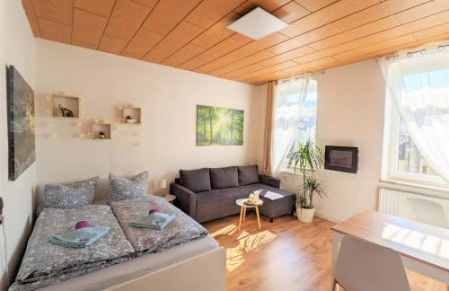 R3 - Urlaubsmagie - Helle Wohnung mit Garten & Pool - Foto 12