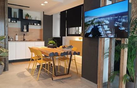 "Naias"seaside residence in the port of Piraeus-entire holiday home - Foto 68