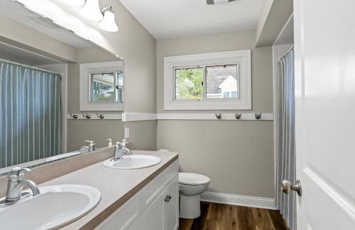 Beachside Getaway private Lake Michigan Beach Frontage - Foto 17