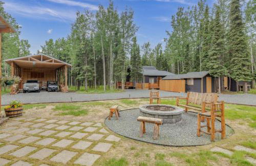 Walk to Kenai River Forested Fishermans Cabin! - Foto 8