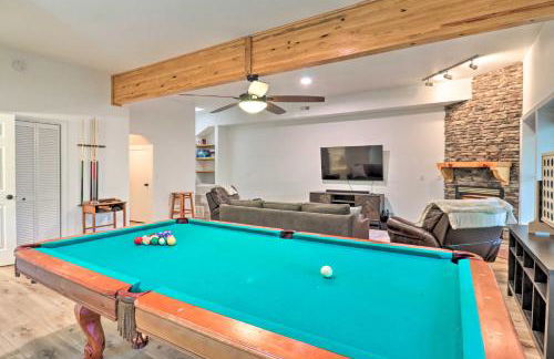 2 Mi to Sapphire Resort Home with Hot Tub and Games! - Foto 2