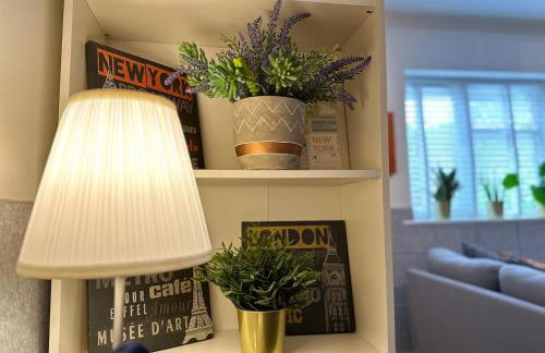 Family Studio Garden view 5min to Elizabeth Line - Foto 14