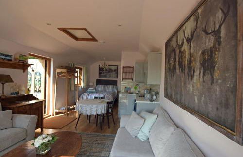 Deer Lodge with a View - Photo 6