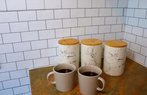 Hope Cottage In Slough With Parking - Foto 15