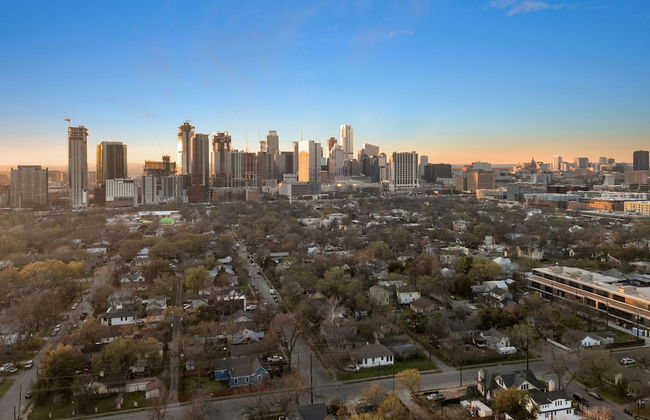 Gated 5 Bedroom Walkable to East Austin - Foto 40