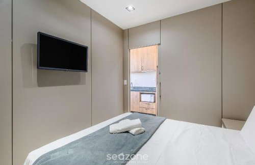 Sua estadia exclusiva com piscinas e jacuzzi a 500m da praia - ELF - Foto 57