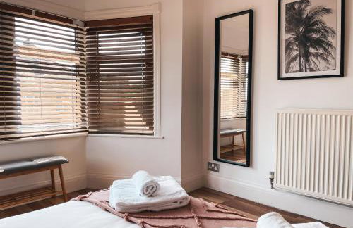 Ty-Fry House, by Solace Stays - Foto 8