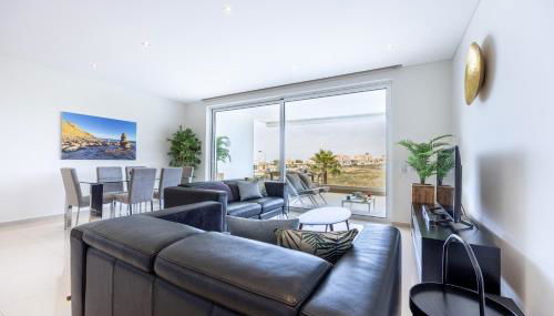 CoolHouses Algarve Lagos, 3 Bed modern Flat, outdoor & Indoor pools, Gym, Amor à Vida - Foto 3