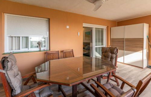 Beachside Paradise: Stylish 3BR apt near the beach - Foto 7