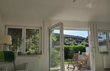 Charmantes Haus mit eigenem Garten - Foto 1