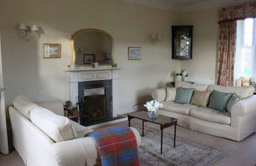 Garbity Farmhouse - beautiful 6-bedroom Farmhouse with open fires - Foto 7