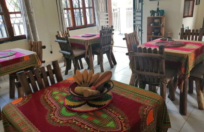 Lake Victoria View Guest House - Photo 11