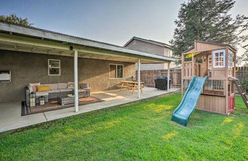 Family-Friendly Home, 6 Mi to Riverwalk Plaza - Foto 3