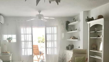 1st floor Penthouse sea and mountain view 5 min stroll to beach - Foto 3