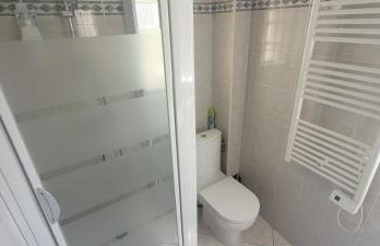 charmant studio de 30 m2 très calme avec sa grande belle terrasse et son jardin PRIVATIF - Foto 21