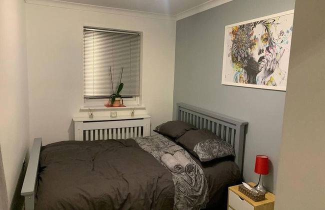 Lovely 2-bed Apartment in Wallasey, Sleeps 4 - Foto 3