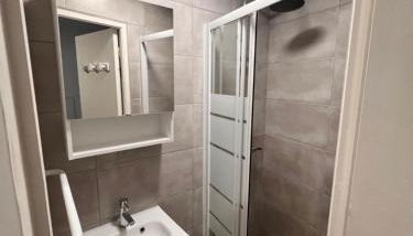 Appartement 4 personnes, wifi, proche centre et thermes - Foto 3