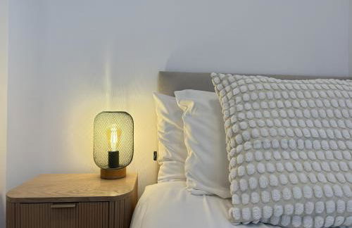 NEW - Old Town Modern Apartment Close to Beach - Photo 12