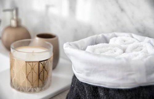 San Raffaele Apartment with Free Parking and Air Conditioning - Foto 6