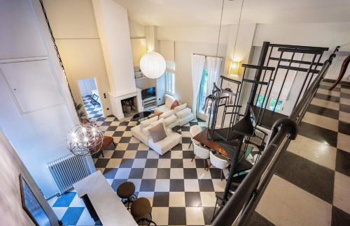 A Majestic Oasis in Keramikos, the Heart of Athens - Foto 42