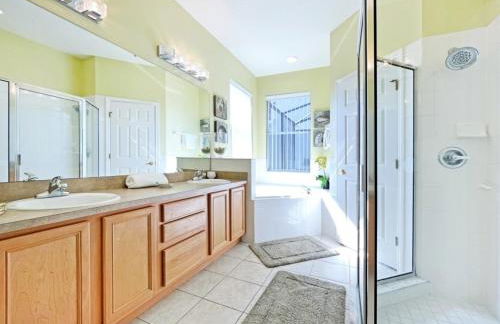 Minniehaha Retreat 4 Bedroom Home by RedAwning - Foto 24