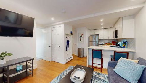 Modern Renovated 1BR with Pvt Entrance, Prime Loc - Foto 2