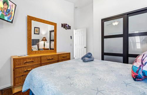 South Facing Private Pool with Lake View & Spa - Quiet Vacation Area - Family Friendly - Foto 12