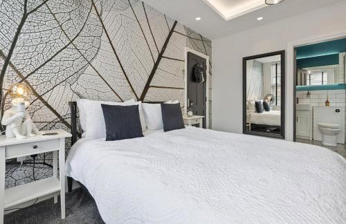 3b Roman View, Beautifully appointed, apartment with 2 en-suite bedrooms in great Roundhay location, Netflix, off street parking & EV charging - Foto 24