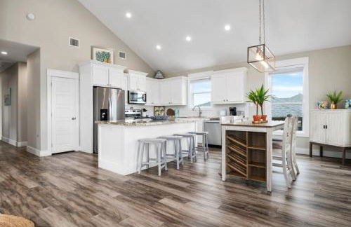 Two Adjacent Cabins, Sleeps 18 - Foto 75