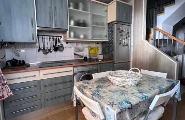 Casa coqueta con jardin - Foto 8