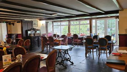 Two Bedroom Lodge In The Country - Restaurant Bar Onsite - Foto 2