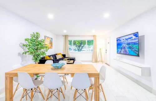 Angies-10 Min Beach-10 People-Terrace-Families - Foto 8