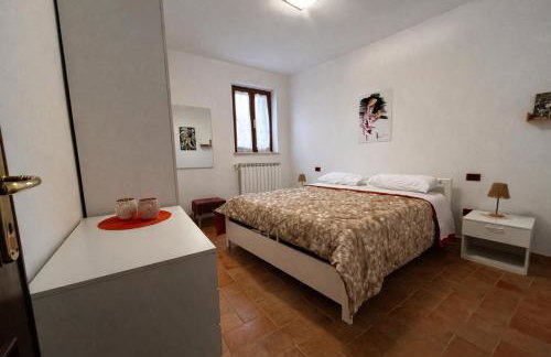 La Dimora di Sandra Montefalco, appartamento tra ulivi con parcheggio - Foto 6