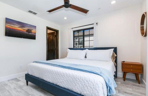 Luxury Oasis with Ping Pong, Firepit and Cozy Patio - Foto 32