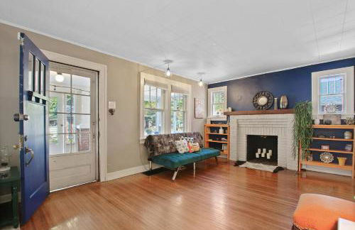 Bohemian Bungalow Pac-Man, walk downtown, pet friendly - Foto 17