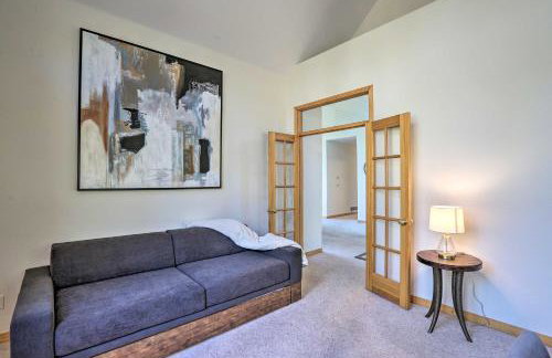 Spacious Evergreen Home with Picturesque Views - Foto 32