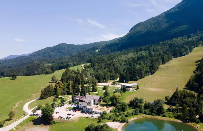 Quiet Holiday Home Near ski Resort - Foto 7