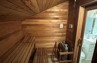 Scenic Point - Private Lakefront Home w/ Dock, Fire pit, outside shower & Hot tub - Foto 18