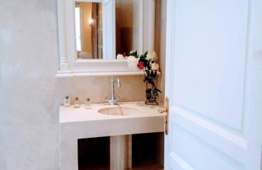 Semiramis - Photo 18