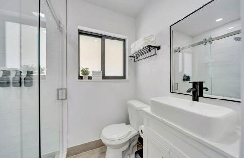 Waterfront Unit #3 20 Min Walk to Beach and Shops - Foto 16